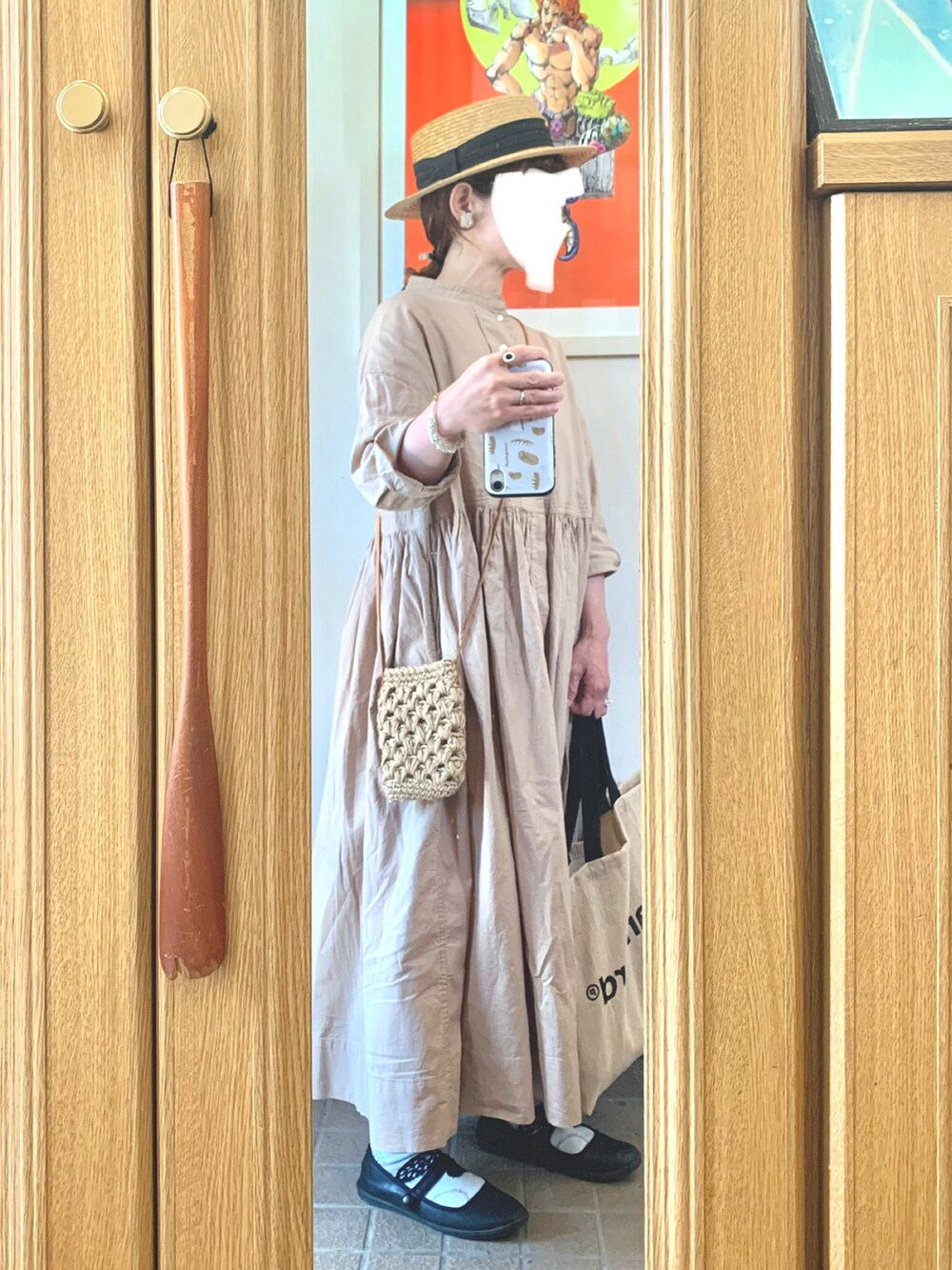 「昨日のコーデ、昨日の服、シンプルコーデ、麦わら帽子」｜「14+の麦ブレードカンカン帽（ハット、ブラック系）」を使った、まっきさん（レディース・149cm）の春コーディネートの4枚目の写真