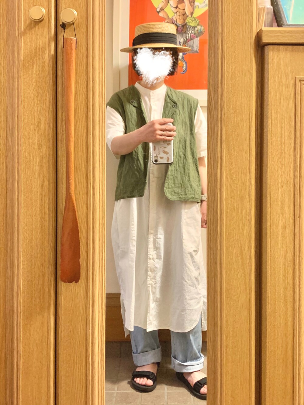 「今日のコーデ、今日の服、麦わら帽子、古着、シャツワンピ、薄色デニム、スポサン」｜「14+の麦ブレードカンカン帽（ハット、ブラック系）」を使った、まっきさん（レディース・149cm）の夏コーディネートの2枚目の写真