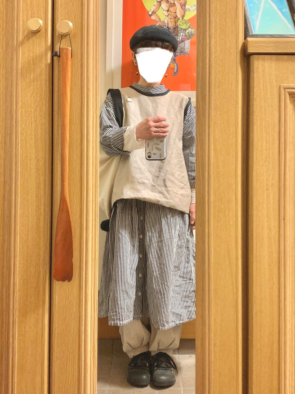 「昨日のコーデ、昨日の服、ベレー帽、ギンガムチェック、古着、モノトーンコーデ、モンタナ」｜「作家メイドのアイテム（ベスト、その他）」を使った、まっきさん（レディース・149cm）の春コーディネートの2枚目の写真
