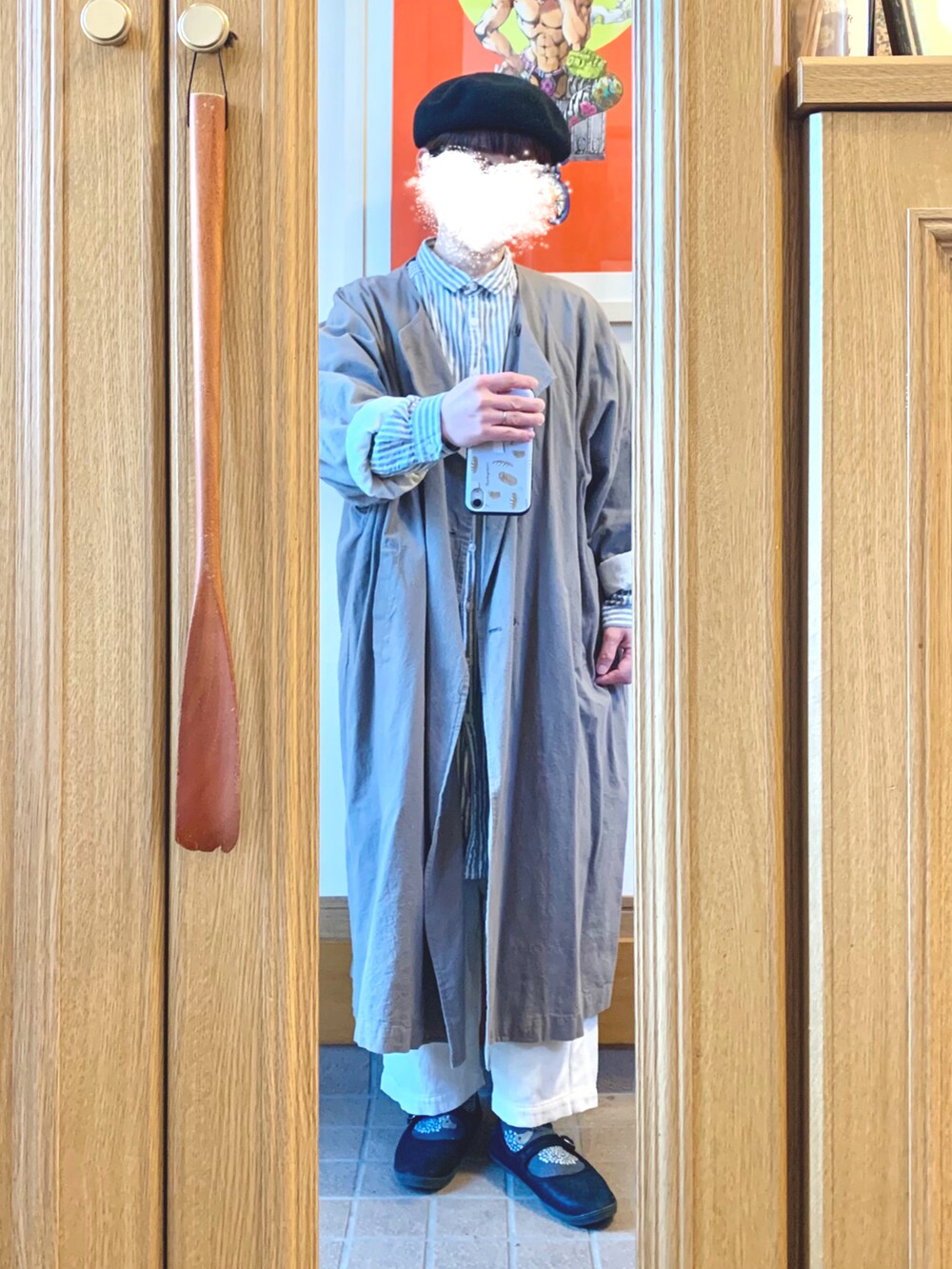 「今日のコーデ、今日の服、古着、ベレー帽、グレー、モノトーンコーデ」｜「niko and...のアイテム（ハンチング/ベレー帽、ブラック系）」を使った、まっきさん（レディース・149cm）の秋コーディネートの2枚目の写真