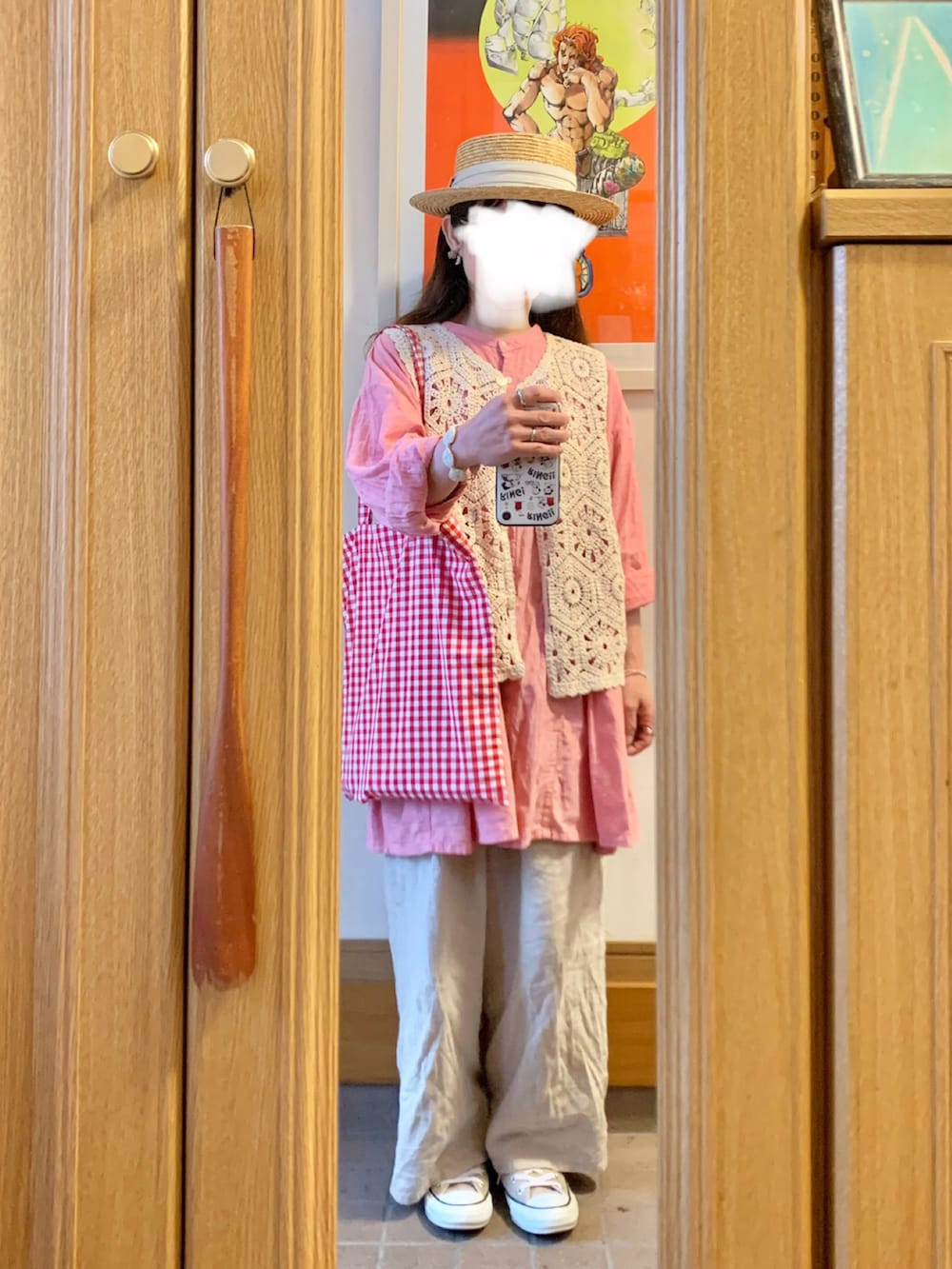 「昨日のコーデ、昨日の服、麦わら帽子始めました、麦わら帽子、古着」｜「作家メイドのアイテム（かごバッグ、ベージュ系）」を使った、まっきさん（レディース・150cm）の春コーディネートの3枚目の写真