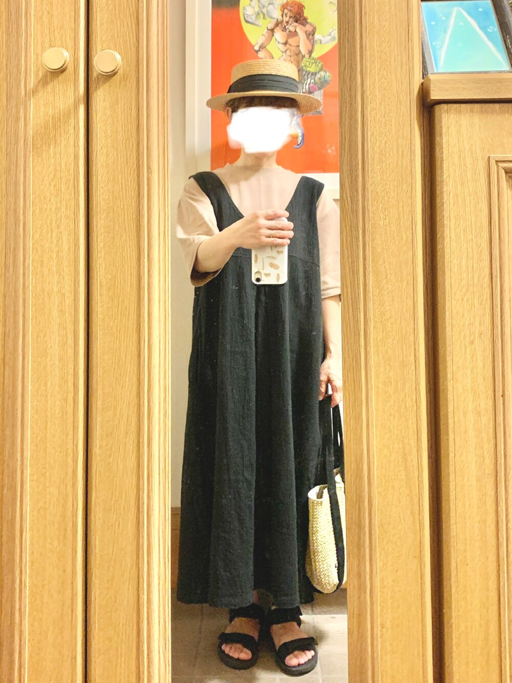 「昨日のコーデ、昨日の服、麦わら帽子、くすみピンク、ピンクと黒、スポサン」｜「マルシェ購入品のアイテム（ジャンパースカート、ブラック系）」を使った、まっきさん（レディース・149cm）の夏コーディネートの2枚目の写真