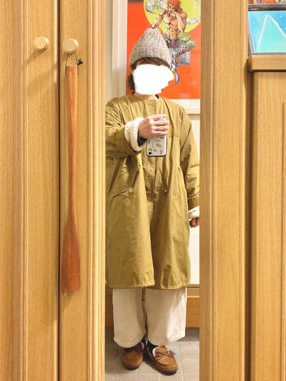 「昨日のコーデ、昨日の服、ニット、モッズコート、コーデュロイパンツ、モカシン」｜「Samansa Mos2の柄編み衿付ニット（ニット/セーター、ホワイト系）」を使った、まっきさん（レディース・149cm）の冬コーディネートの4枚目の写真