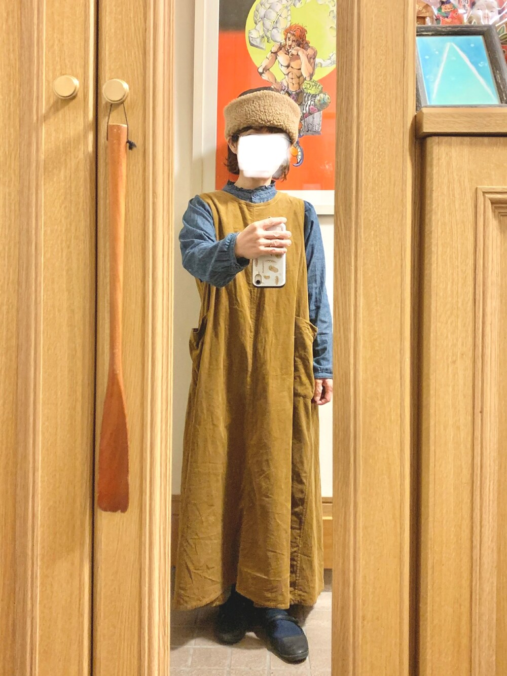 「昨日のコーデ、昨日の服、古着、古着コーデ、ベスト」｜「作家メイドのアイテム（帽子、ブラウン系）」を使った、まっきさん（レディース・149cm）の秋コーディネートの3枚目の写真