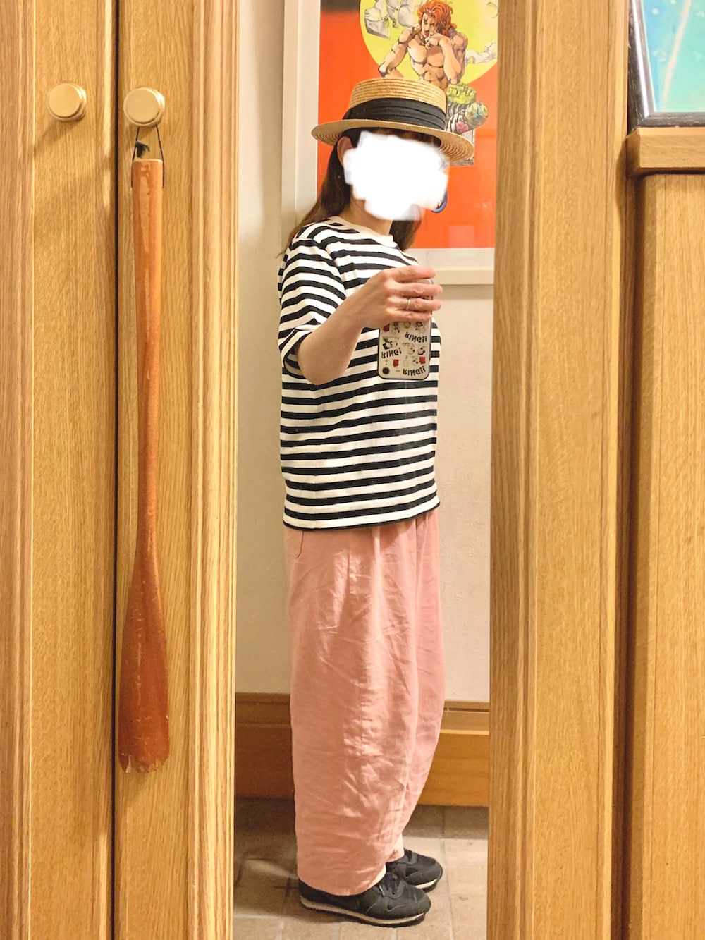 「昨日のコーデ、昨日の服、ボーダー、古着、ピンク」｜「14+のアイテム（ハット、ブラック系）」を使った、まっきさん（レディース・150cm）の夏コーディネートの3枚目の写真