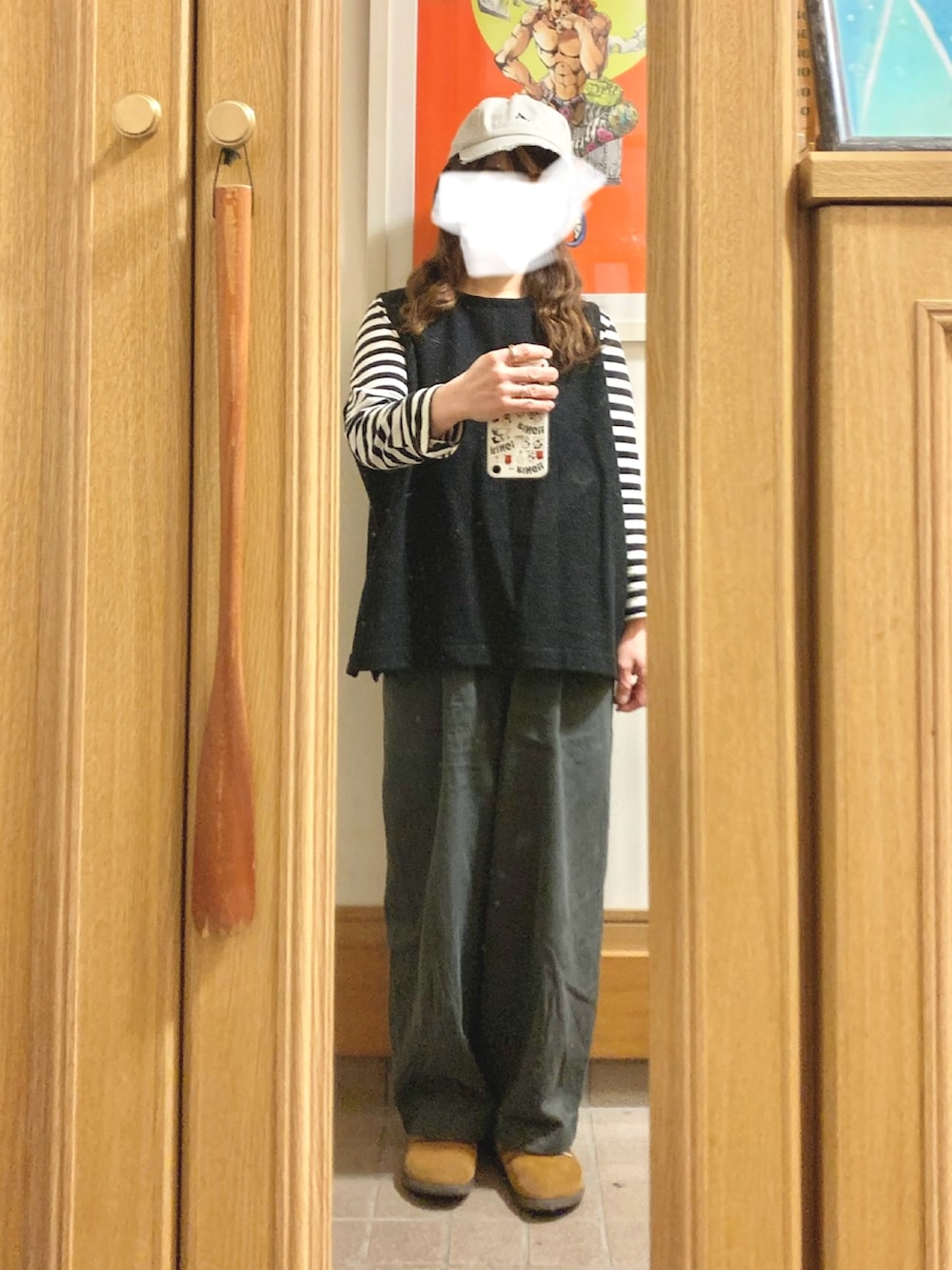 「昨日のコーデ、昨日の服、キャップ、ベスト、ボーダー、古着、モンタナ、中古靴、ハンティングジャケット」｜「マルシェ購入品のアイテム（ベスト、ブラック系）」を使った、まっきさん（レディース・150cm）の春コーディネートの2枚目の写真