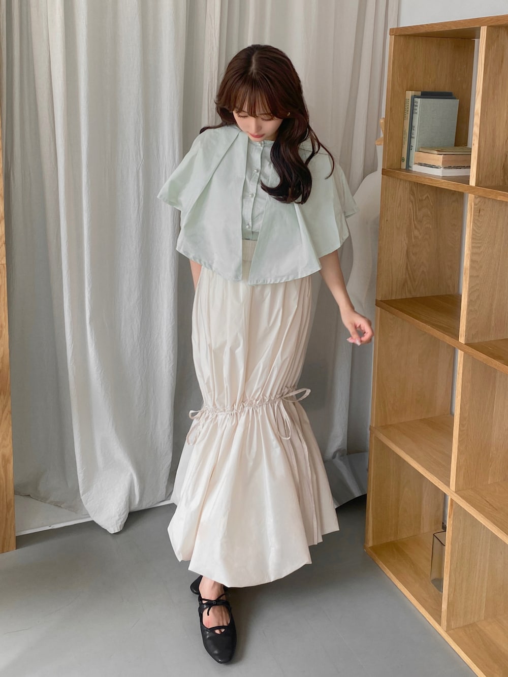 「夏コーデ、シンプルスタイル、休日コーデ、ガーリー、ガーリーコーデ、ミントグリーン、デート、デートスタイル（WOMEN）、夏、淡色コーデ、淡色女子、サンダル、サンダルコーデ、ロングスカート、Coming soon…」｜「しまむらのアイテム（シューズ、ブラック系）」を使った、白濱楓雅 ( ふぅ )🍨さん（骨格ストレート・レディース・158cm）の夏コーディネートの2枚目の写真