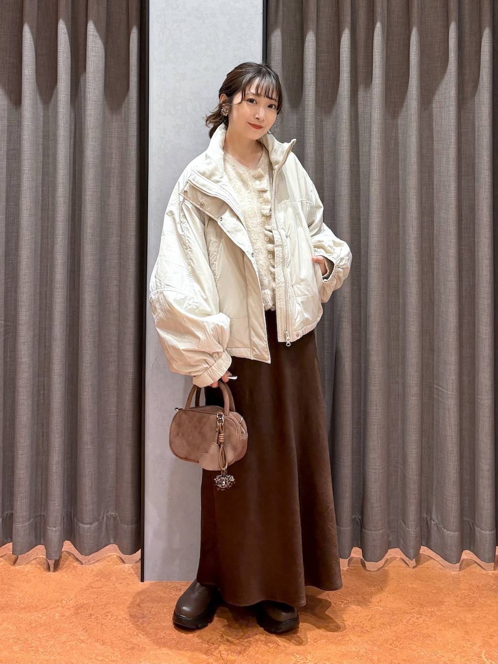 𝘵 𝘰 𝘺 𝘰 .(LOWRYS FARM 本部)｜LOWRYS FARMのその他アウターを使ったコーディネート - WEAR