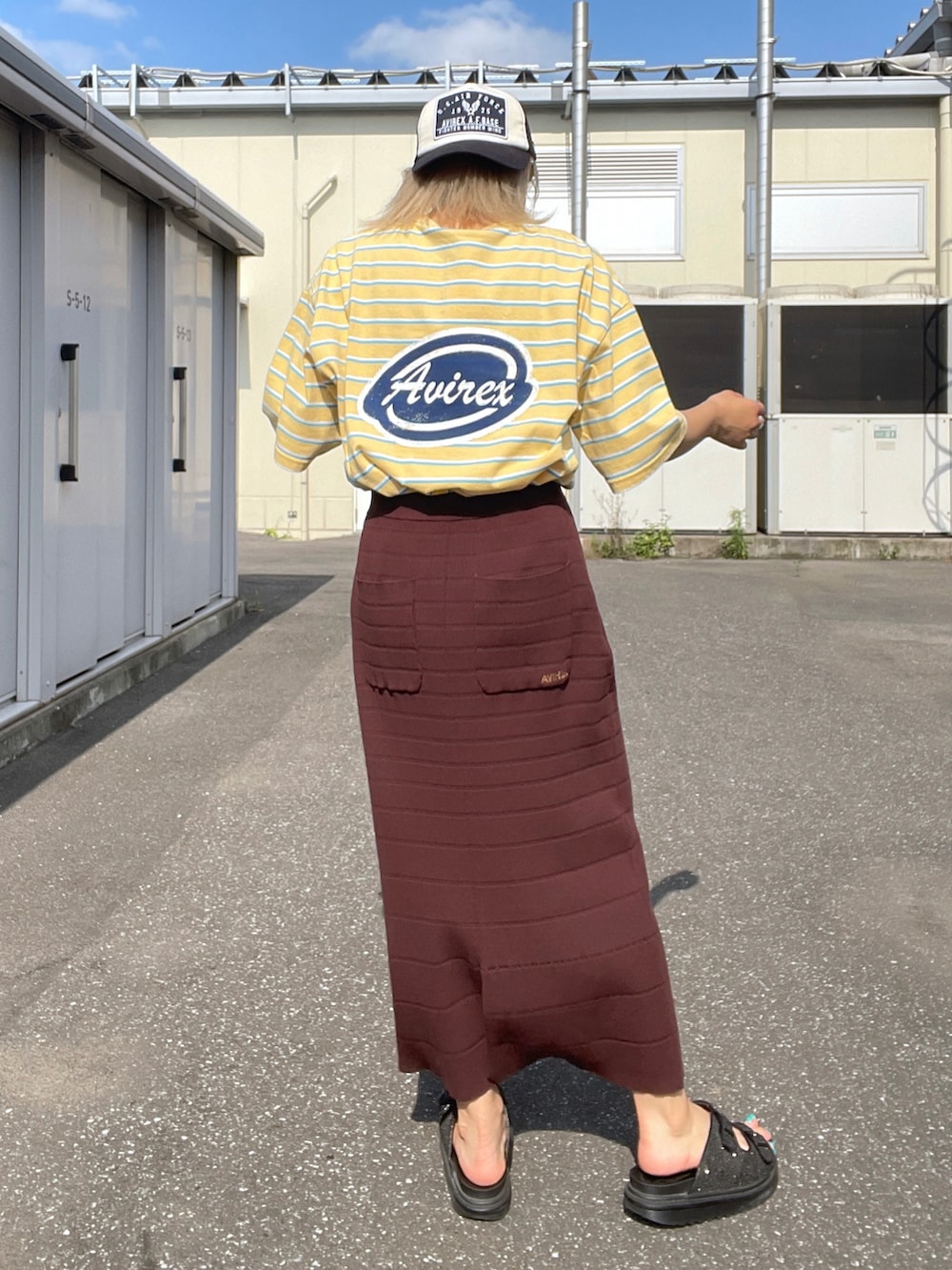 「AVIREX、ootd、楽チンコーデ、夏コーデ、低身長、ボーダーTシャツ、今日のコーデ、AVIREXBelle、AVIREX DEPOT、アビレックス(AVIREX)」｜「AVIREXのBACK PRINT BORDER TOPS/ バックプリントボーダートップス（Tシャツ/カットソー、イエロー系）」を使った、Reinaさん（レディース・155cm）の夏コーディネートの2枚目の写真