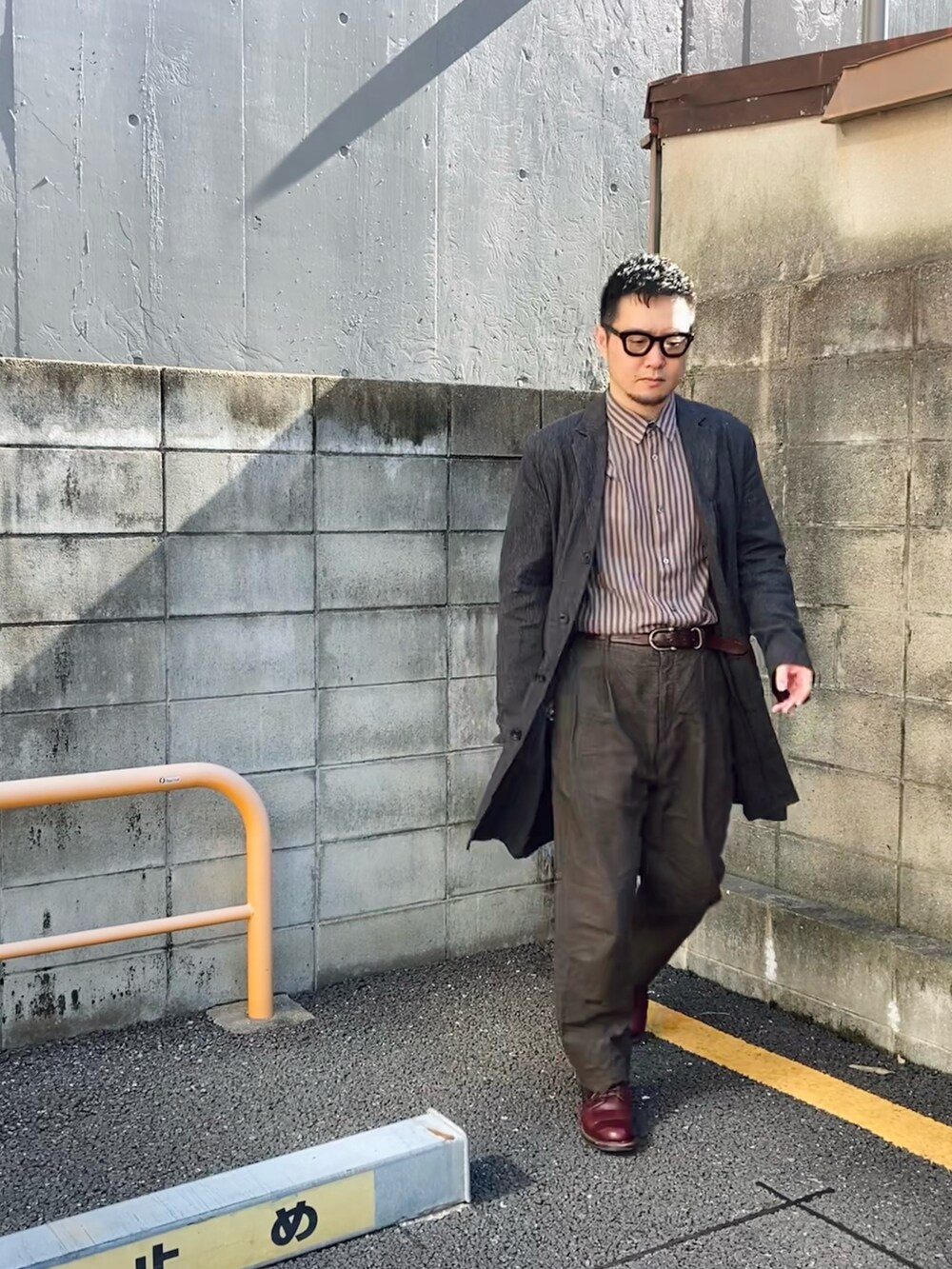 「sage de cretのsage de cret 2pleats PT 31008142（その他パンツ、ブラウン系）」を使った、to48さん（メンズ・173cm）の秋コーディネートの2枚目の写真