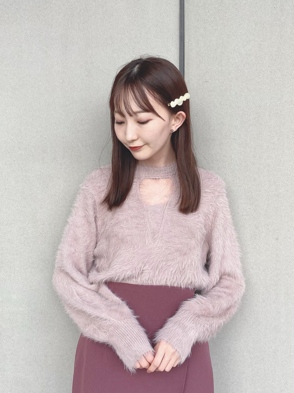 「earth music&ecology、秋冬コーデ、冬コーデ、プチプラ、休日スタイル、ピンク、ワントーンコーデ、ブーツ、ロングブーツ、キャンバストート、シャギーニット、ニット、大人ガーリー、キレイめ、キュロット」|「earth music&ecologyのカットアウトシャギーニットプルオーバー(ニット/セーター、ピンク系)」を使った、このみさん(レディース・164cm)の秋コーディネートの2枚目の写真