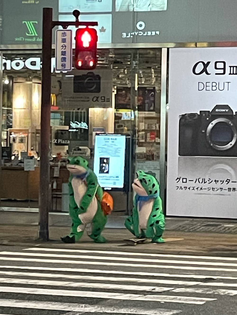 「今日のコーデ、低身長コーデ、シンプルスタイル、古着MIX、ゆるコーデ、休日スタイル、デートコーデ、きれいめカジュアル」｜「COLE HAANのアイテム（ドレスシューズ、ブラウン系）」を使った、おのさん（メンズ・165cm）の冬コーディネートの2枚目の写真