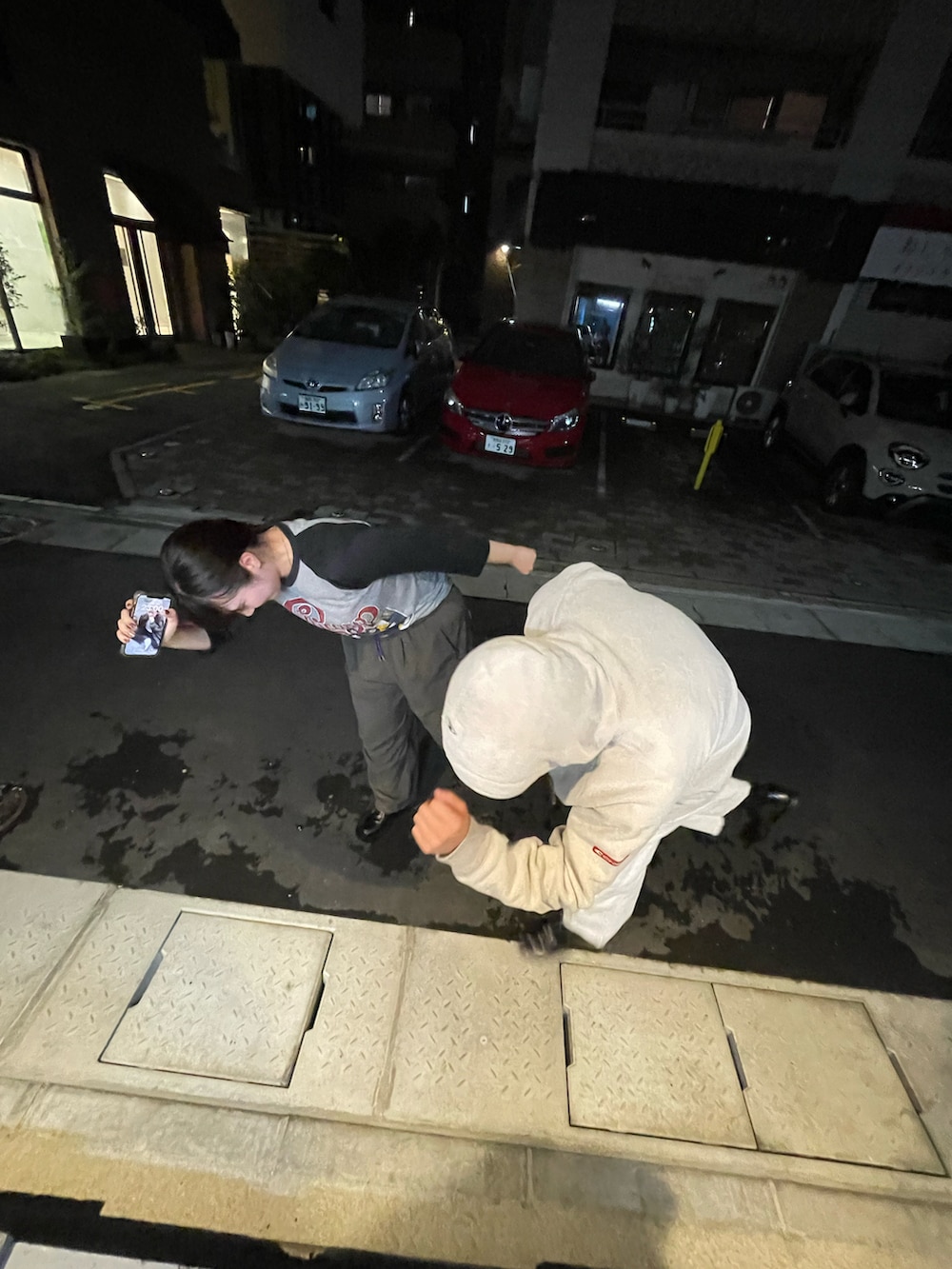 「mudaiのアイテム（ニットキャップ/ビーニー、ホワイト系）」を使った、おのさん（メンズ・165cm）の秋コーディネートの4枚目の写真