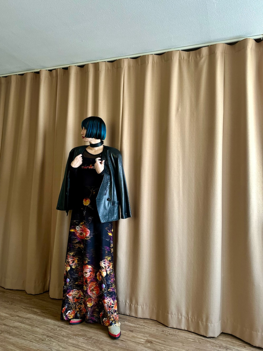 その他のその他、その他のその他を着用したレディースの春コーディネートの2枚目の写真