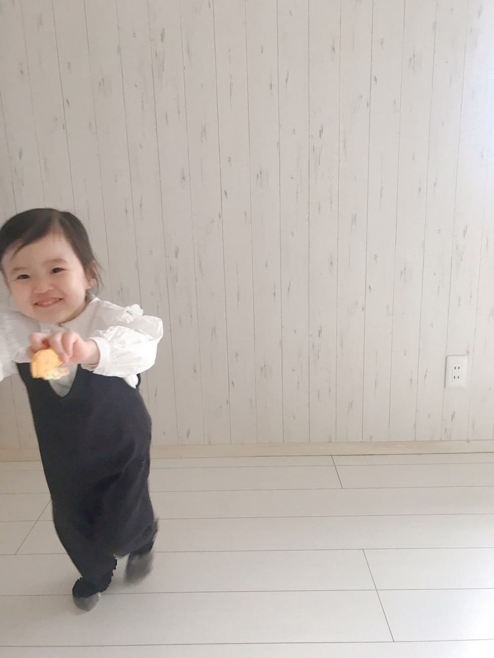 その他のその他を着用したキッズの春コーディネートの2枚目の写真