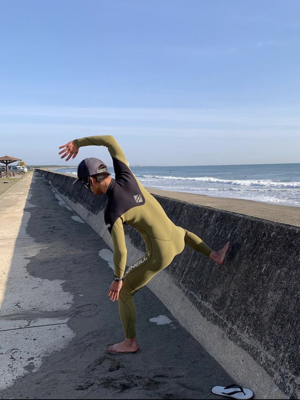 その他のアウトドア/スポーツを着用したメンズの秋コーディネートの2枚目の写真