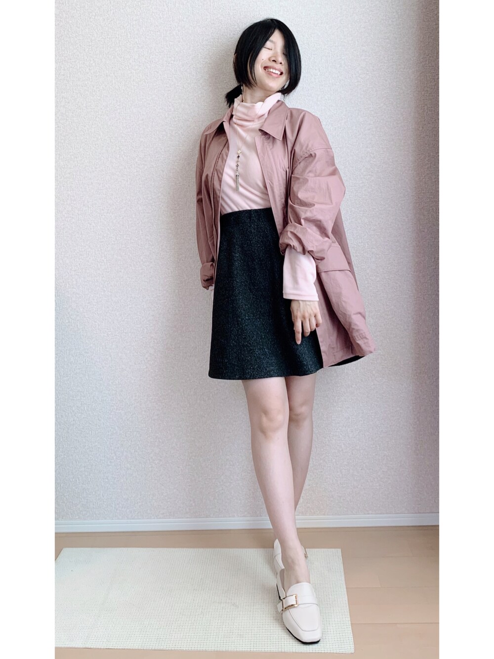 「淡色コーデ、休日コーデ、春服デビュー宣言、シンプル、カジュアルコーデ、ラクチンコーデ、春カラー、着回しコーデ、低身長、春服、春服コーデ、おでかけコーデ、春色」｜「UNIQLOのアイテム（ピーコート、ピンク系）」を使った、rice2022さん（レディース・153cm）の春コーディネートの2枚目の写真