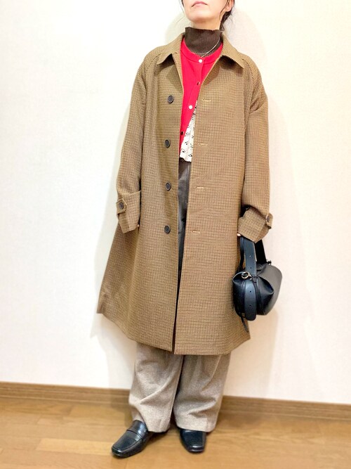 ステンカラーコートを使った「千鳥格子」のレディース人気ファッション