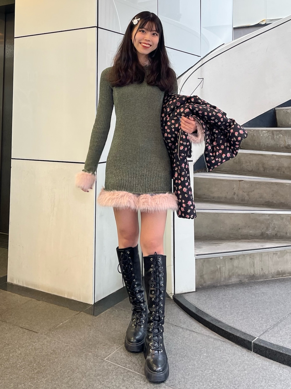 「jouetieの2WAYダウンライクショートジャケット（ダウンジャケット/コート、その他）」を使った、MIUさん（レディース・162cm）の冬コーディネートの3枚目の写真