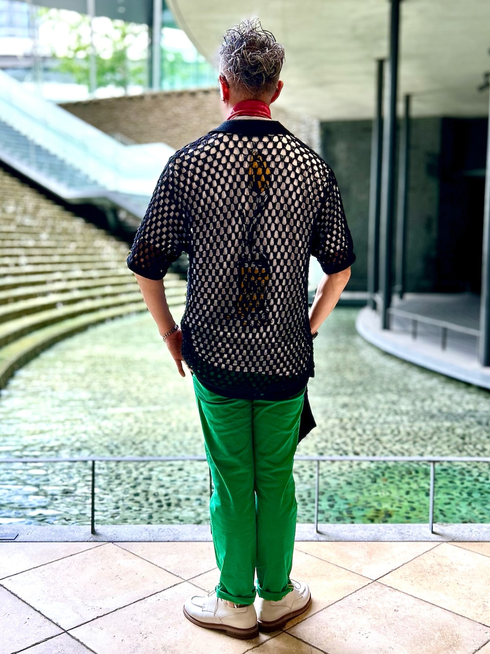 「きれいめカジュアル、大人カジュアル、オトナカジュアル」｜「BALのBAL / CHECKERED LOOSE GAUGE SKIPPER POLO（ポロシャツ、ブラック系）」を使った、pipimarさん（メンズ・170cm）の夏コーディネートの3枚目の写真