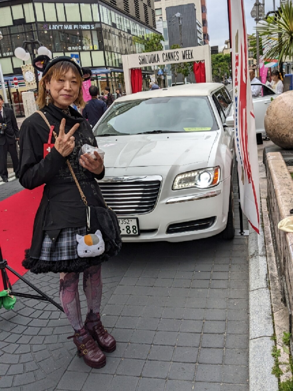 「休日コーデ、今日のコーデ、カジュアル、地雷」｜「OZZ ONESTEのアイテム（その他トップス、ブラック系）」を使った、ななお(七緒)さん（レディース・169cm）の春コーディネートの3枚目の写真