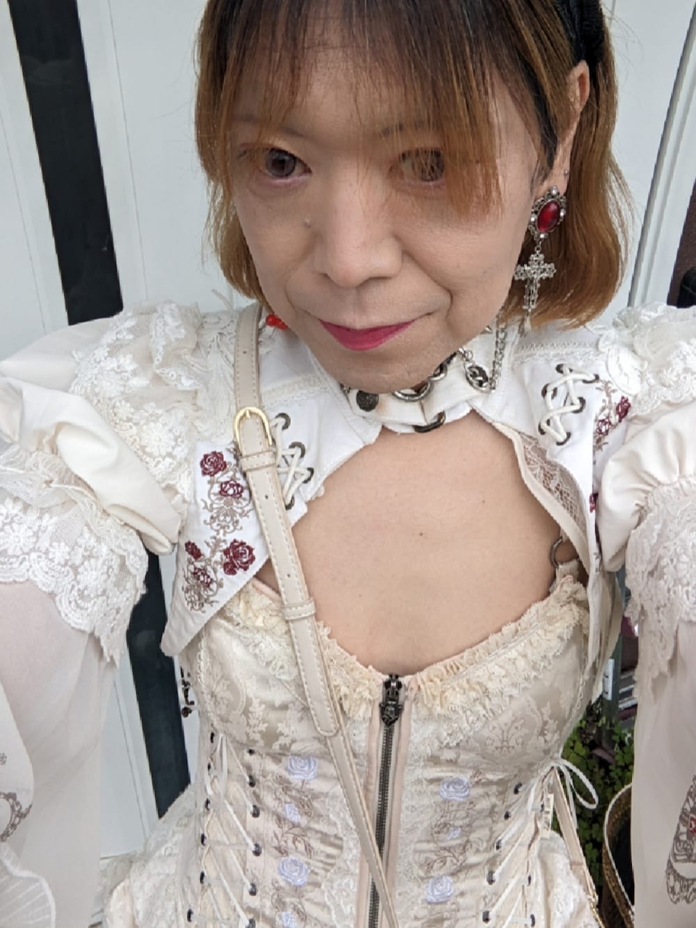 「お出かけコーデ日記、ゴスロリ」｜「OZZONESTのアイテム（ワンピース/ドレス、ホワイト系）」を使った、ななお(七緒)さん（レディース・169cm）の春コーディネートの4枚目の写真