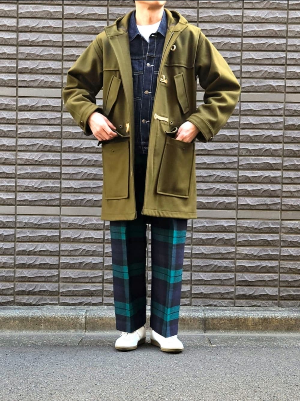 D・BLUE｜Gloverallのダッフルコートを使ったコーディネート - WEAR