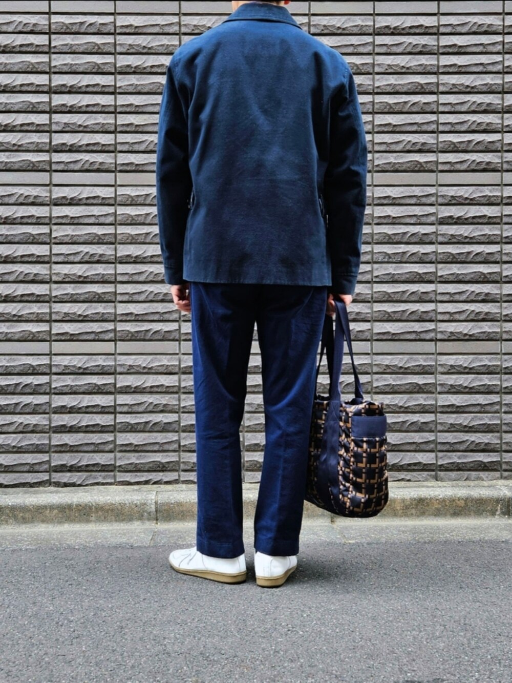 「大人カジュアル、今日のコーデ、ジャケットスタイル、カーディガン、チノパン、ootd、メンズコーデ、ストライプ、シャツ、初老のこうでねぇと」|「MONTEPOのMONTEPO 90's モールスキン ワークJKT 伊製USED(その他アウター、ブルー系)」を使った、D・BLUEさん(メンズ・170cm)の春コーディネートの3枚目の写真