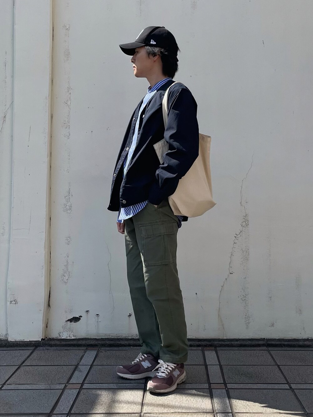 SASSAFRASのノーカラージャケットを使った人気ファッション