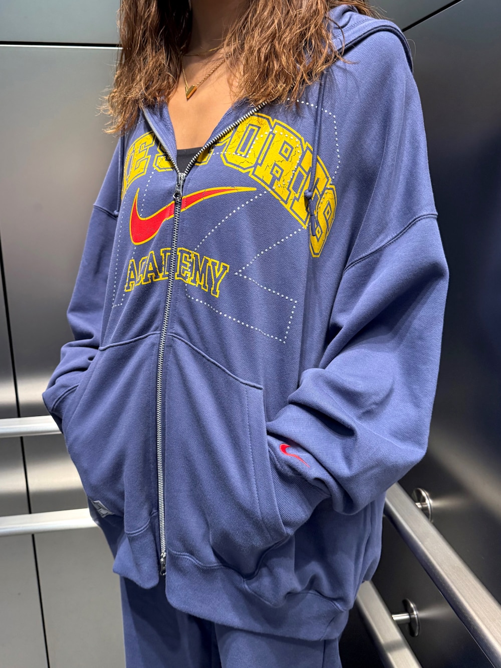 希少 NIKE アルゼンチン ウィンドパーカー VISA ロゴ S Red Bull - Brandclub - Visa Cash App RB F1 2024 Men's 1/4 Zip