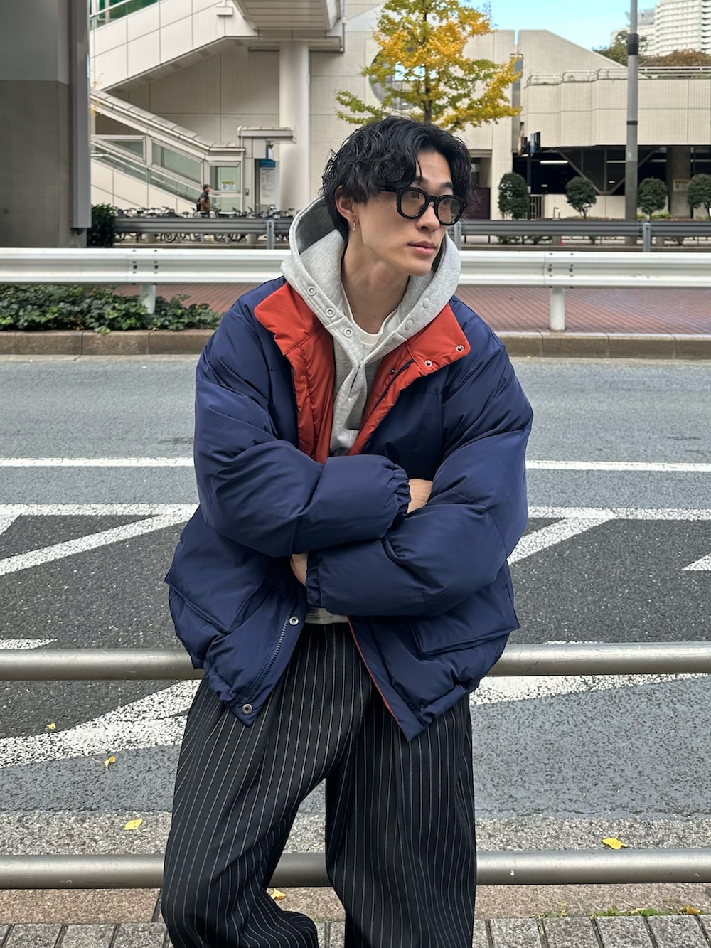 おさゆうさんの「REVERSIBLE BICOLOR PADDING BLOUSON / リバーシブルバイカラーパディングブルゾン（WETTEMPT）」を使ったコーディネートの2枚目の写真