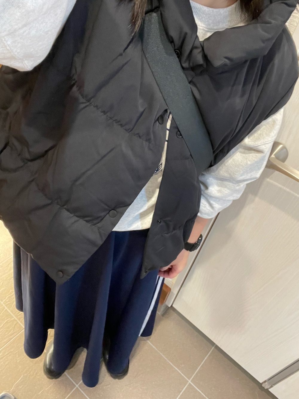 「UNIQLOのアイテム（ジャケット/アウター、ブラック系）」を使った、___chairoさん（レディース・155cm）の秋コーディネートの2枚目の写真