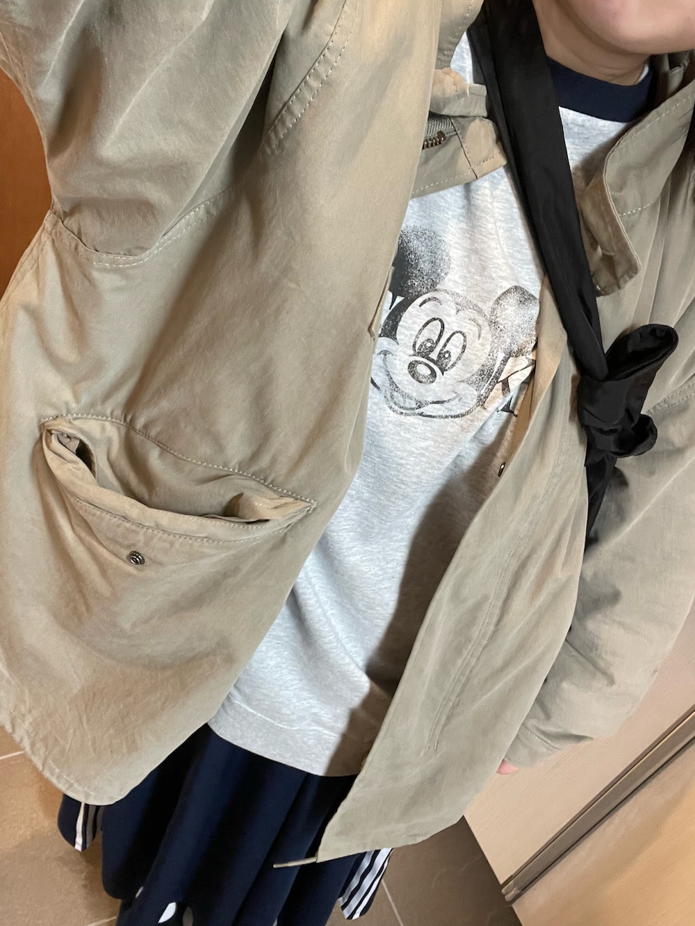 「FREAK'S STOREの限定展開　M65 ショート ライナー モッズ セット コ－ト（3WAY/ショートモッズコート/キルトライナー）（モッズコート、ベージュ系）」を使った、___chairoさん（レディース・155cm）の春コーディネートの2枚目の写真