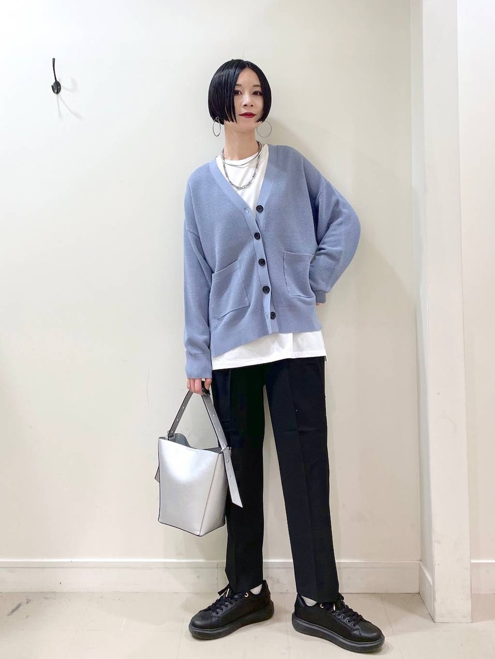 スゴラクストレッチスリムパンツ/147670を使った人気ファッション