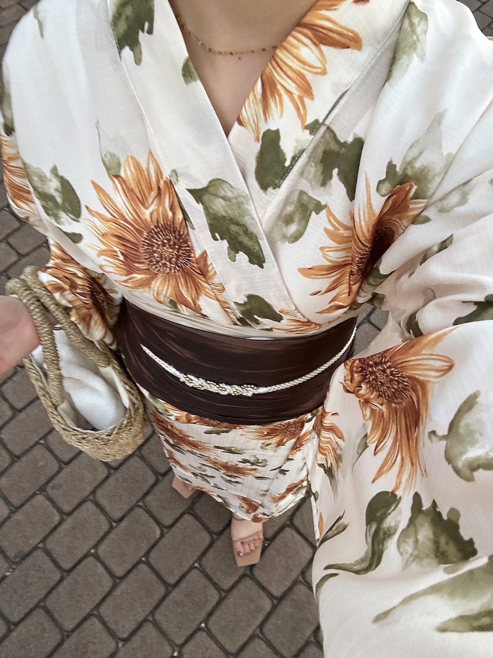 「浴衣、浴衣女子、夏コーデ、夏祭り、淡色コーデ、淡色女子、かごバッグ、プチプラ、プチプラコーデ、お祭り、休日スタイル」｜「SM2のアイテム（バッグ、ホワイト系）」を使った、sayaさん（骨格ストレート・レディース・156cm）の夏コーディネートの3枚目の写真
