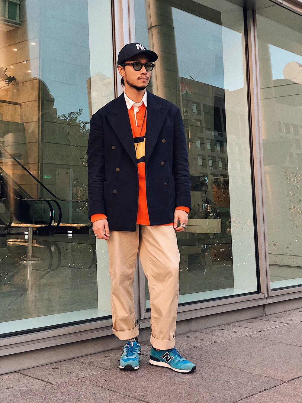 「冬コーデ、Polo Ralph Lauren、New Balance、BEAMS、Chainloop、Taiwan、圈入、圈入準」｜「BEAMSのアイテム（キャップ、ブルー系）」を使った、林育準🇹🇼さん（メンズ・180cm）の冬コーディネートの2枚目の写真