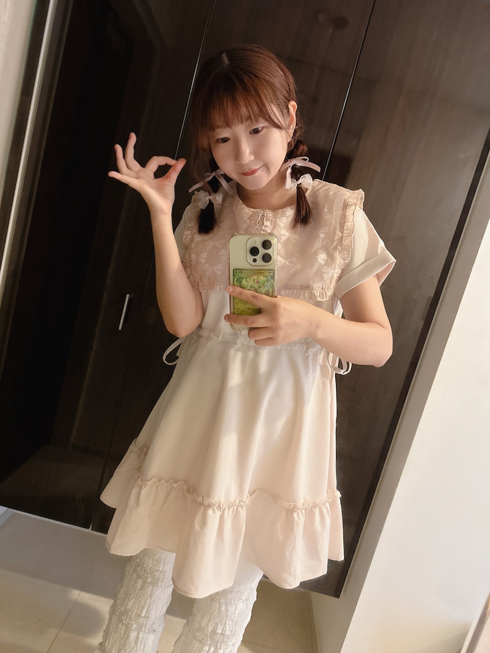 「merry jenny、レイヤードスタイル、リボン、ロリータ、ガーリーコーデ」｜「merry jennyのスクエアカラーミニワンピース（ワンピース、ピンク系）」を使った、chimuさん（骨格ストレート・レディース・160cm）の秋コーディネートの2枚目の写真