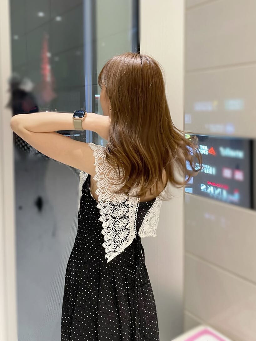 「MERCURYDUOのレースアップメッシュブーツ（その他シューズ、ブラック系）」を使った、長澤 実果さん（レディース・160cm）の春コーディネートの3枚目の写真