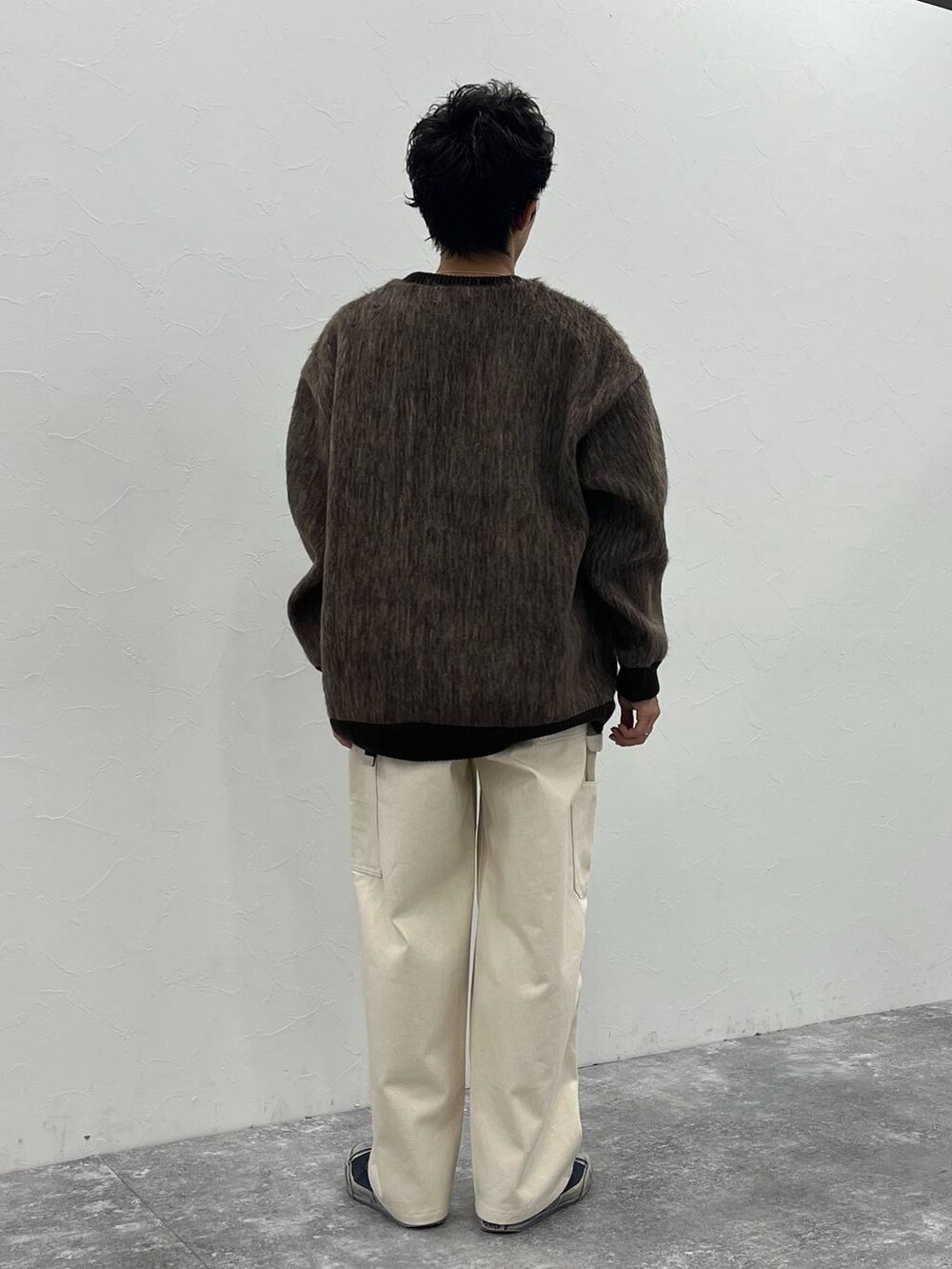 「低身長、きれいめ、ストリート、カジュアル、NKJコーデ_niko and ...、デニムパンツ」｜「niko and...のペインターデニムパンツ［niko and ...JEANS 2024SS］（デニムパンツ、ホワイト系）」を使った、Kou_saitohさん（メンズ・166cm）の冬コーディネートの3枚目の写真