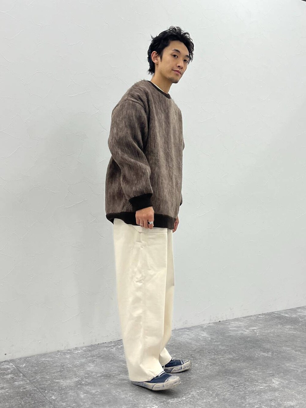 「低身長、きれいめ、ストリート、カジュアル、NKJコーデ_niko and ...、デニムパンツ」｜「niko and...のペインターデニムパンツ［niko and ...JEANS 2024SS］（デニムパンツ、ホワイト系）」を使った、Kou_saitohさん（メンズ・166cm）の冬コーディネートの4枚目の写真