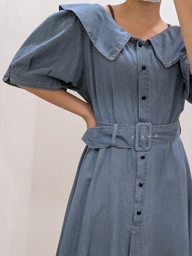 「大きいサイズレディースファッション、レギュラー、スタッフ、ワンピース×デニム、夏服、大人ガーリー、デニムコーデ」｜「marunの大きいサイズ テンセルデニムワンピース marun（ワンピース、ブルー系）」を使った、hiyoco21さん（レディース・155cm）の夏コーディネートの2枚目の写真