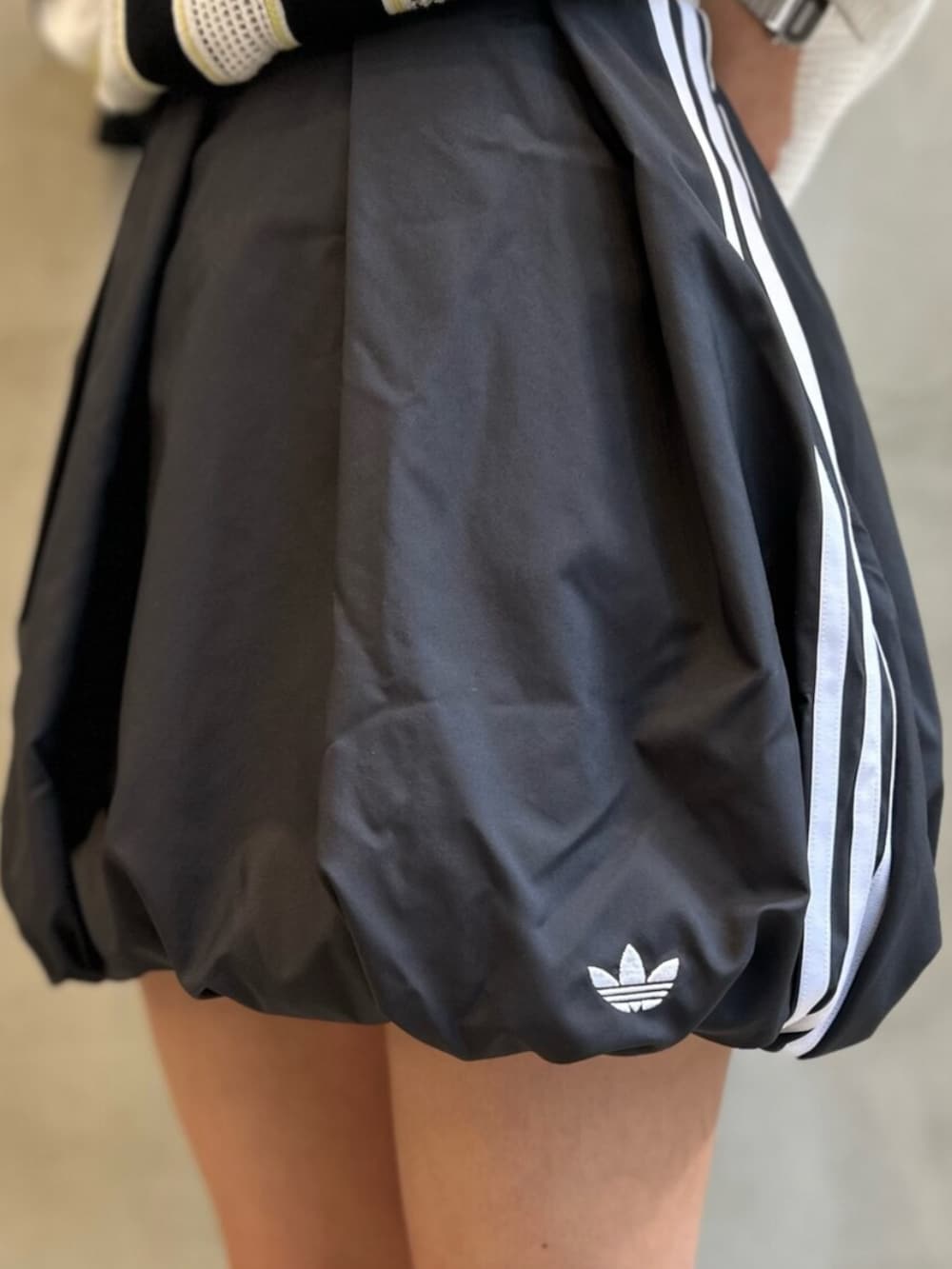 [ADIDAS] バルーンスカート ADILENIUM シーズン3 レッド adidas｜【公式】アディダス adidas Adilenium シーズン 3