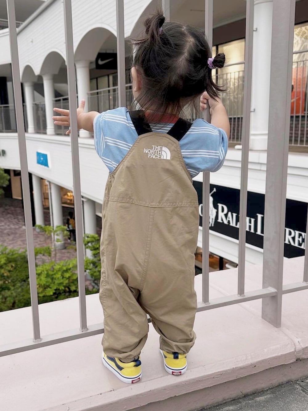 THE NORTH FACE ベージュオーバーオール THE NORTH FACE ベージュ
