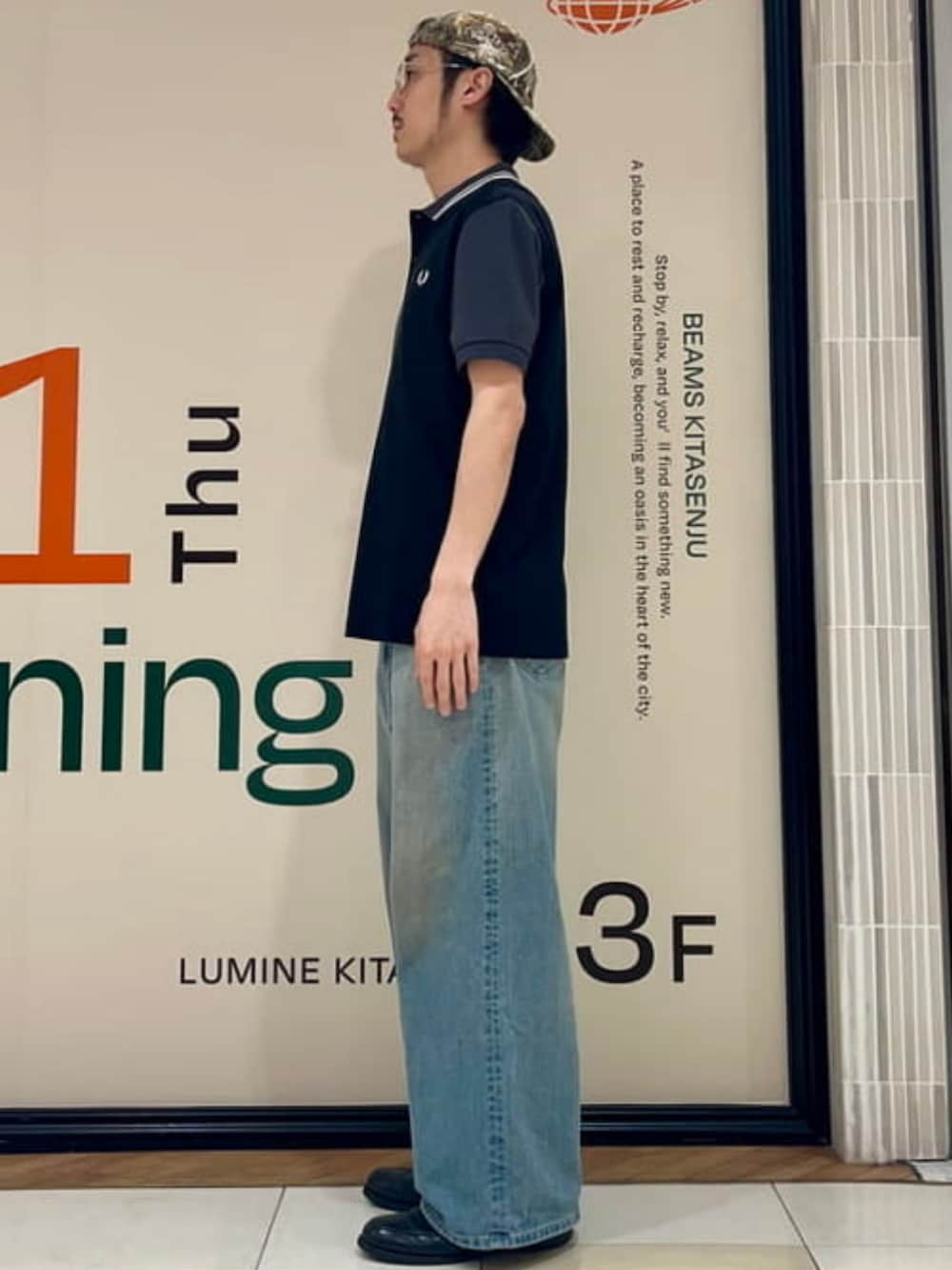 その他のポロシャツを着用したメンズの夏コーディネートの2枚目の写真