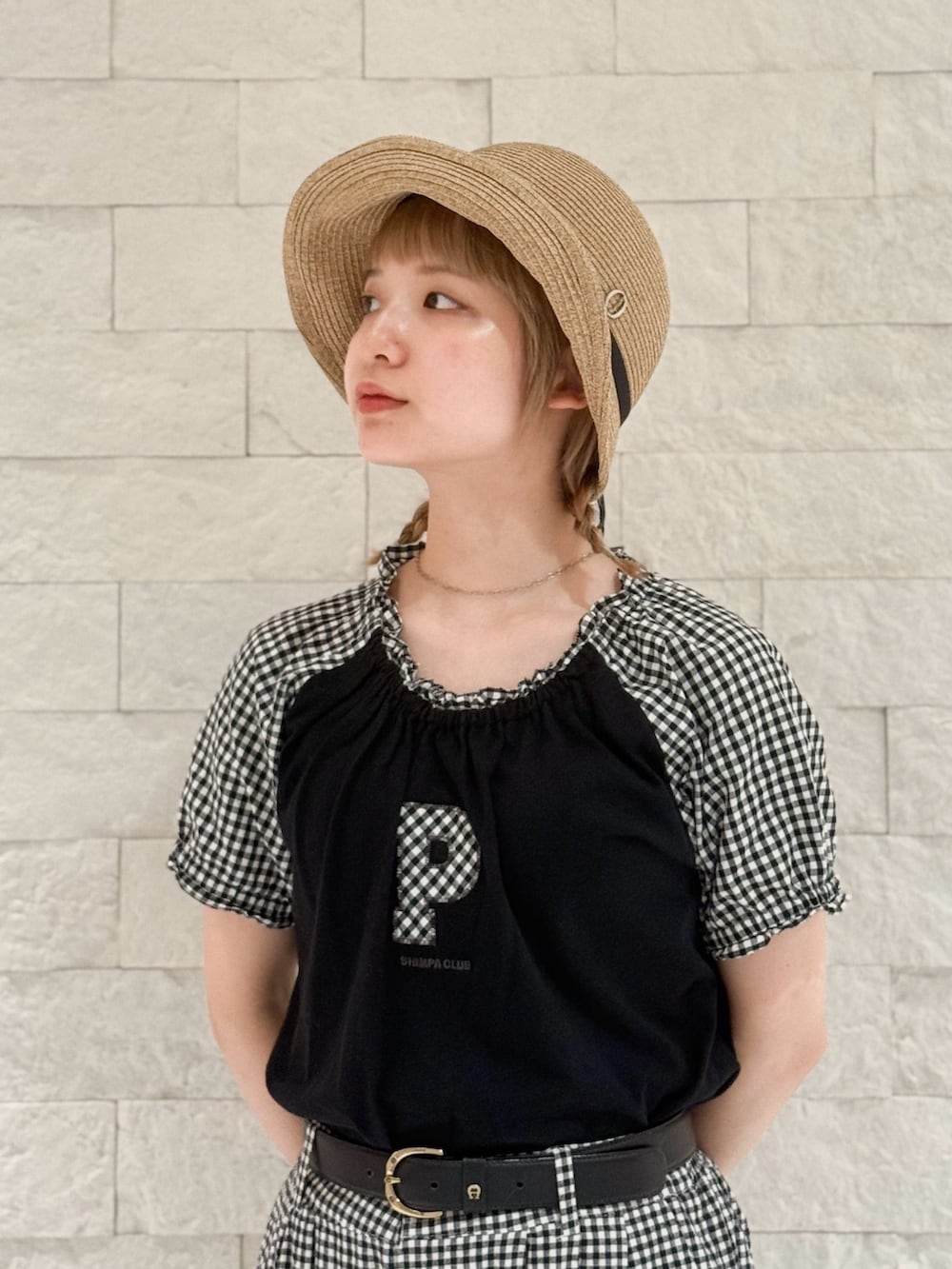 「ロゴT、モノトーン、大人カジュアルコーデ、夏ファッション、夏服、休日スタイル、お洒落さんとつながりたい、おでかけコーデ、パンツコーデ、夏コーデ、セットアップ、ギンガムチェック、ピンクハウス、低身長コーデ、いいね、save、フォローお願いします🤑」｜「CASIOのCASIO　F-91WS-7JH（デジタル腕時計、その他）」を使った、ほなみさん（レディース・147cm）の夏コーディネートの2枚目の写真