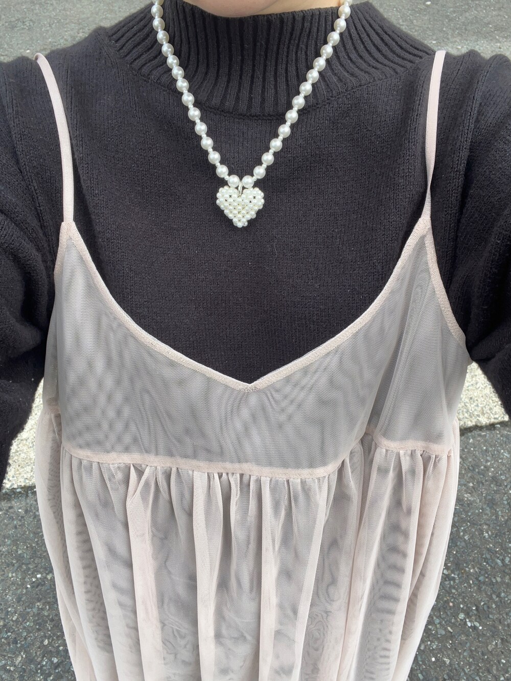 「春、アパレル店員、アパレルスタッフ、出勤コーデ、春服、LOWRYS FARM、ootd、ピンク」｜「LOWRYS FARMのアイテム（トップス、ピンク系）」を使った、暖乃さん（レディース・159cm）の冬コーディネートの4枚目の写真