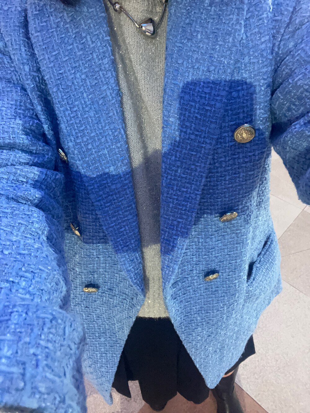 「休日コーデ、アパレルスタッフ、LOWRYS FARM、ootd」｜「LOWRYS FARMのアイテム（ニット/セーター、シルバー系）」を使った、暖乃さん（レディース・159cm）の冬コーディネートの2枚目の写真