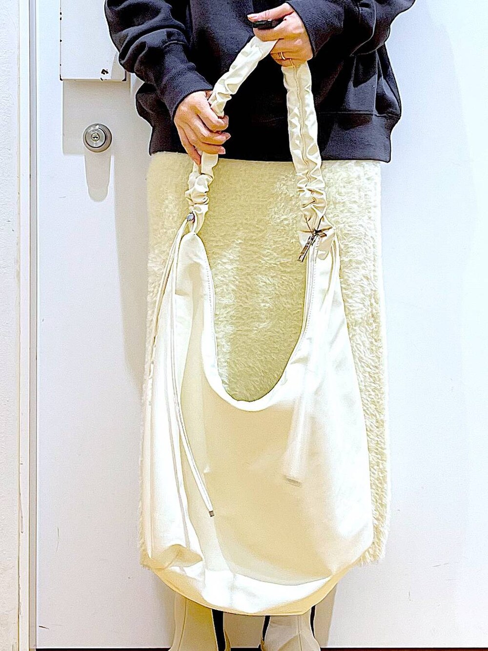 レディースの冬コーディネートの9枚目の写真