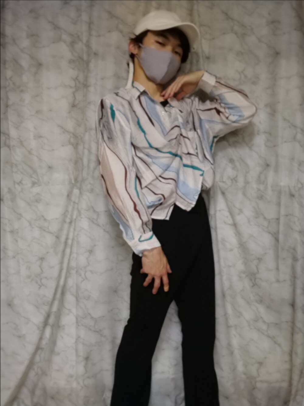 「このスタイルがお気に入り、GeeRA、おでかけコーデ、レディース男子、レディ男、ジェンダーレス、ジェンダーレス男子、ジェンダーレスコーデ、ジェンダーレス部」｜「ADRERの【ADRER】ヴィンテージメイクワイドテーパードデニム（デニムパンツ、ブルー系）」を使った、恋兎葉さん（骨格ウェーブ・メンズ・159cm）の夏コーディネートの2枚目の写真