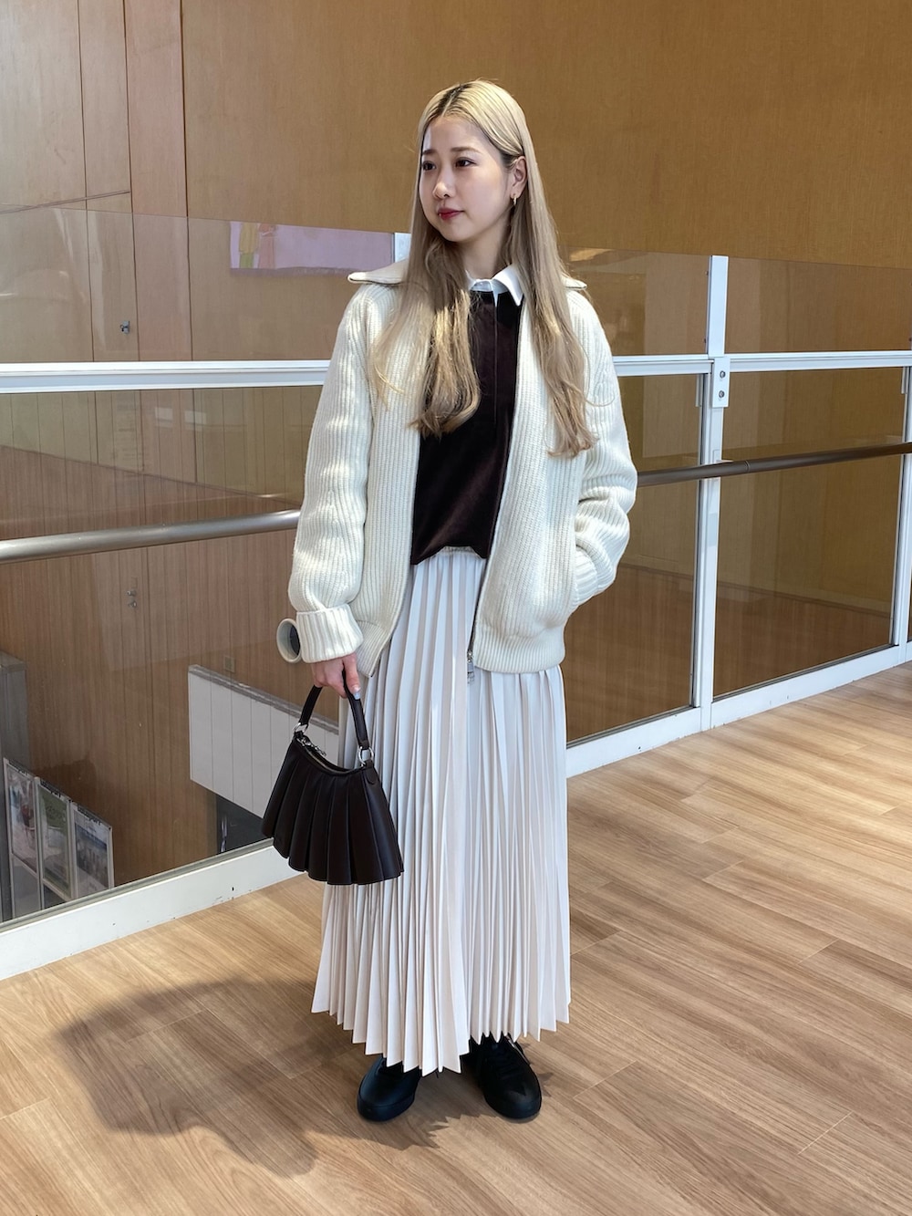 LACOSTEのスカート（ホワイト系）を使った「プリーツスカート」の人気